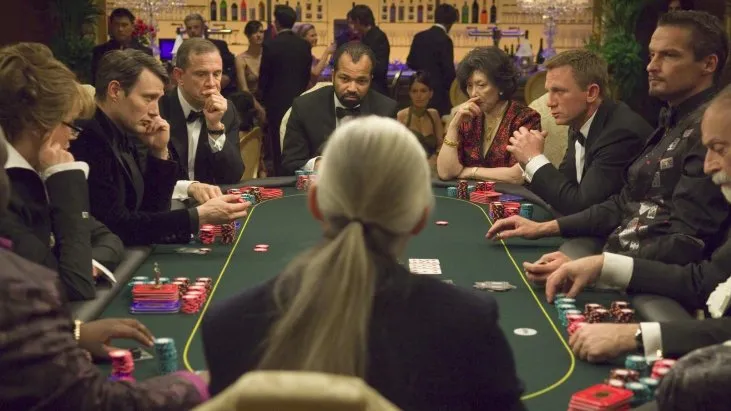 James Bond 22: Casino Royale izle