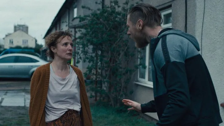 Restless izle