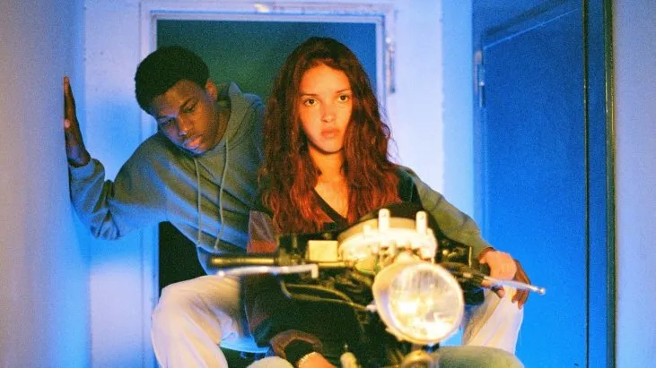 Youri Gagarine izle